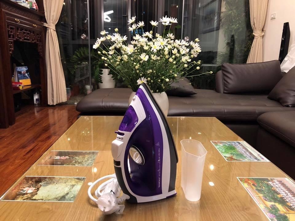 Bàn là Silvercrest