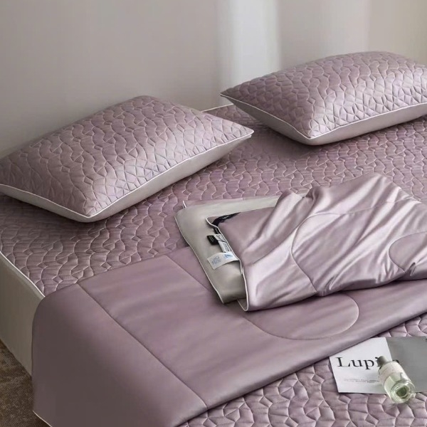 Bộ ga và vỏ gối Mark Cross dòng Girato màu tím 2m * 2m2