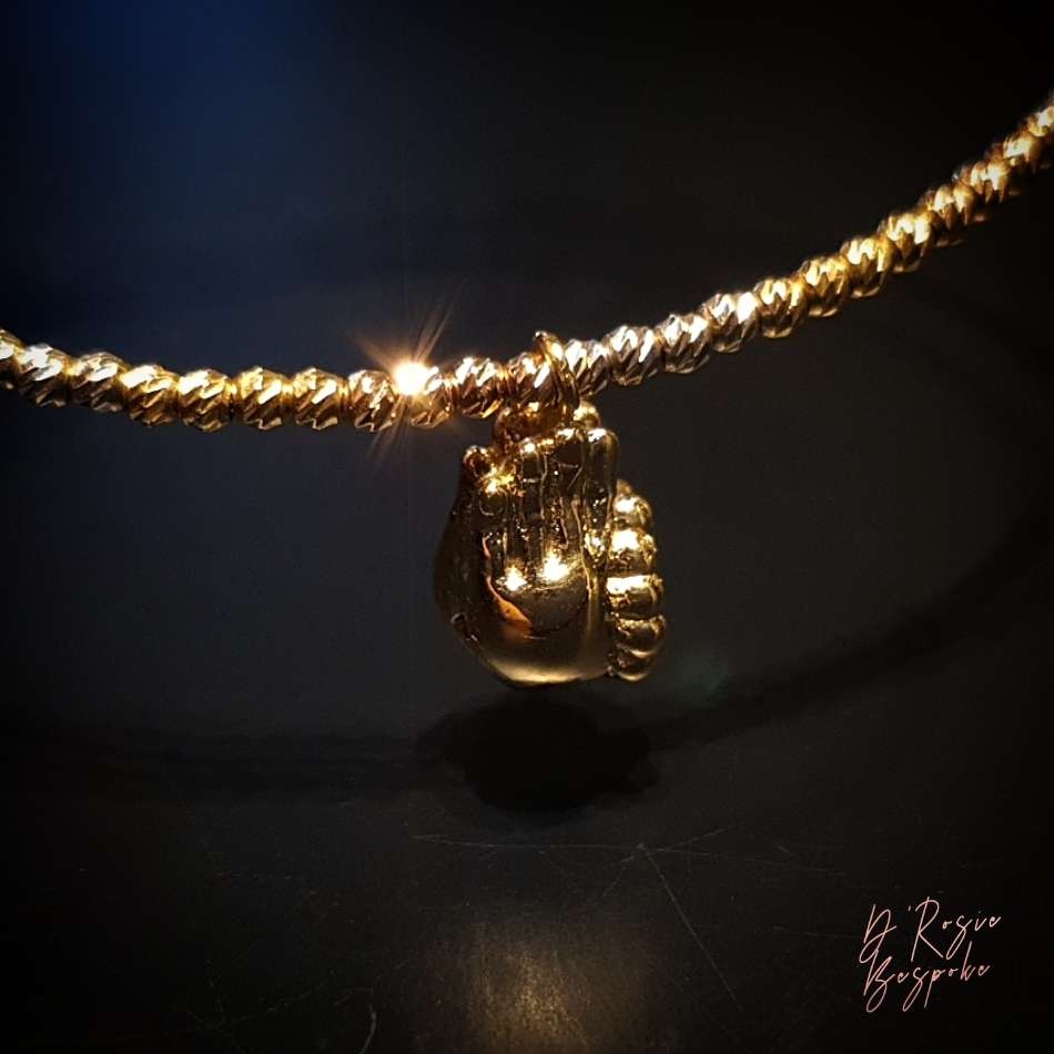 LẮC TAY VÀNG 14K MIX CHARM BÀN TAY PHẬT