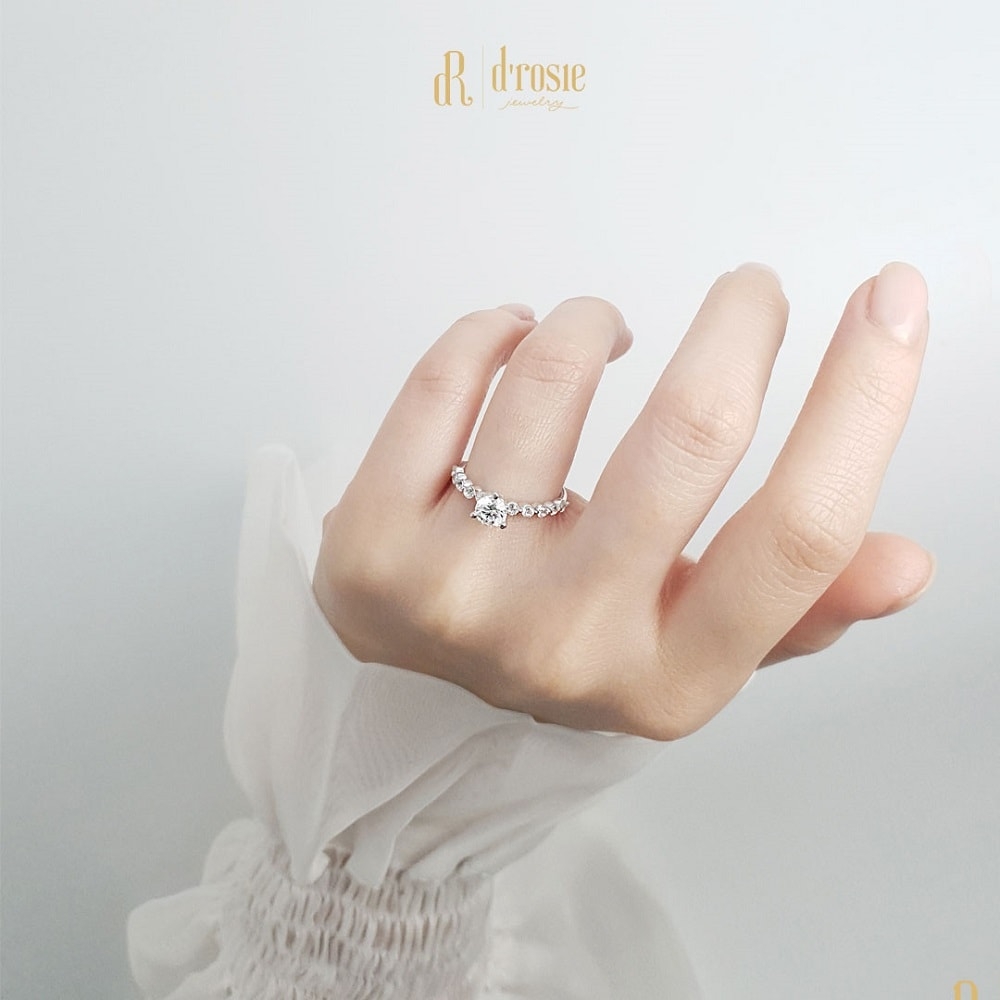 Nhẫn Mini Diana vàng trắng