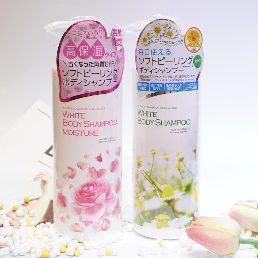 Sữa tắm trắng da Manis White Body Shampoo (450ml) - Nhật Bản