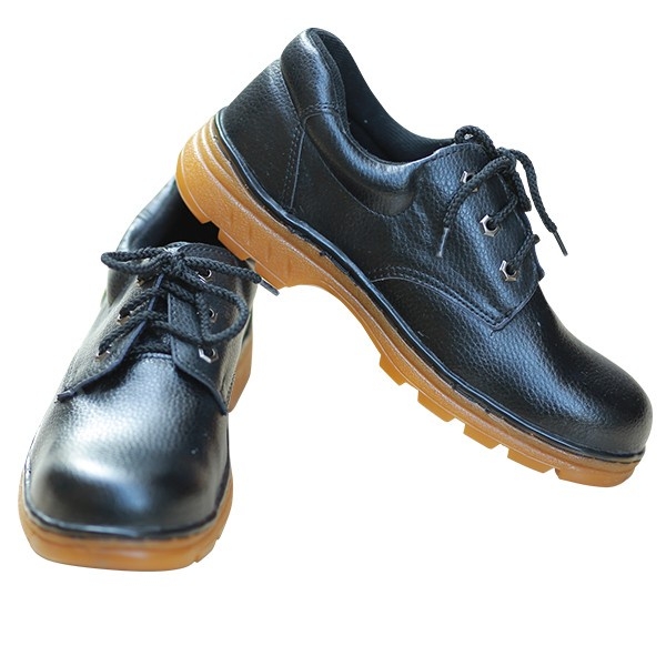 Giày bảo hộ XP đế vàng chất lượng cao nên mua ở đâu?