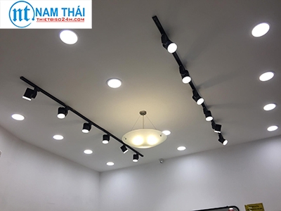 Đèn LED Maxlight LED COB 25012/5W