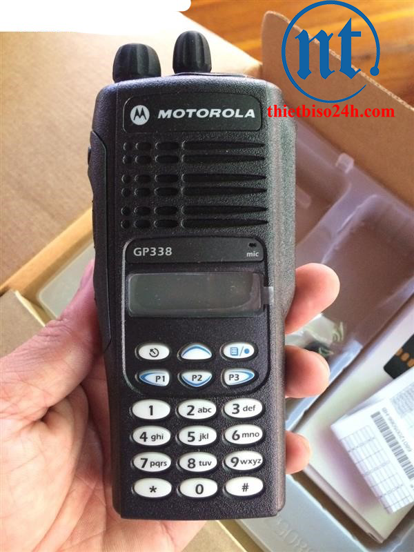 Máy bộ đàm cầm tay Motorola GP338 UHF