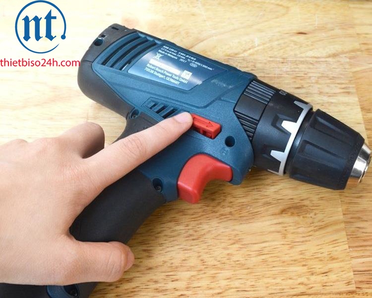 Máy khoan vặn vít động lực dùng pin Bosch GSB 120-LI