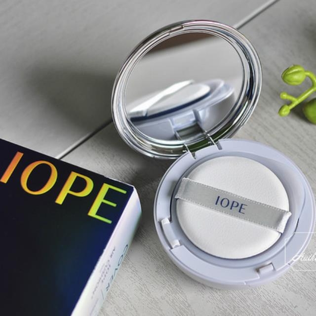Phấn nước cao cấp IOPE Air Cushion Intense Cover