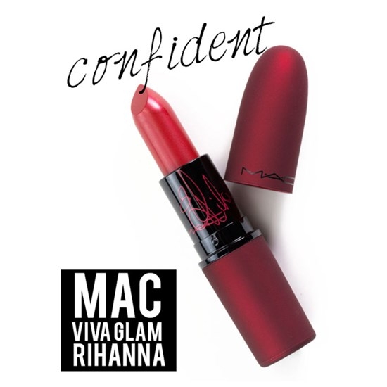 Son MAC Viva Glam Rihanna Lipstick