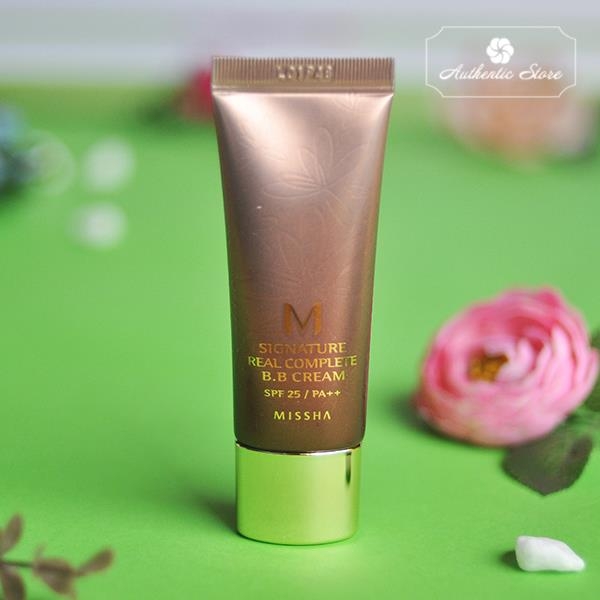 Kem BB Missha signature real complete BB cream