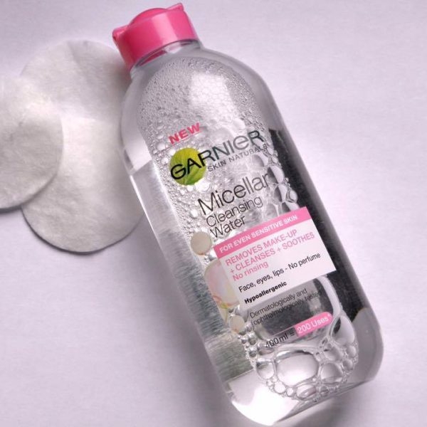 Nước Tẩy Trang Garnier Skin Active Solution Micellaire Cleansing Water