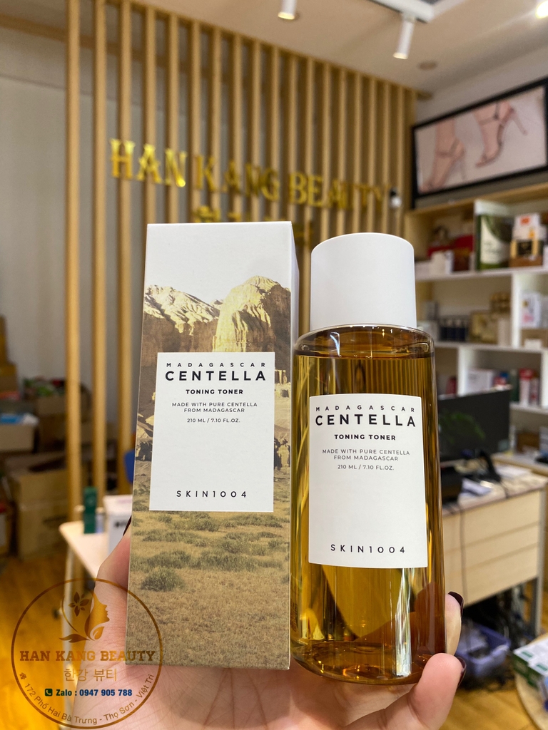 Nước hoa hồng rau má cho da mụn nhạy cảm Skin1004 Madagascar Centella toning toner 210ml