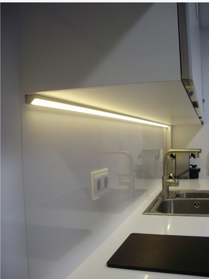 Đèn led thanh nhôm tủ bếp V1919C.30