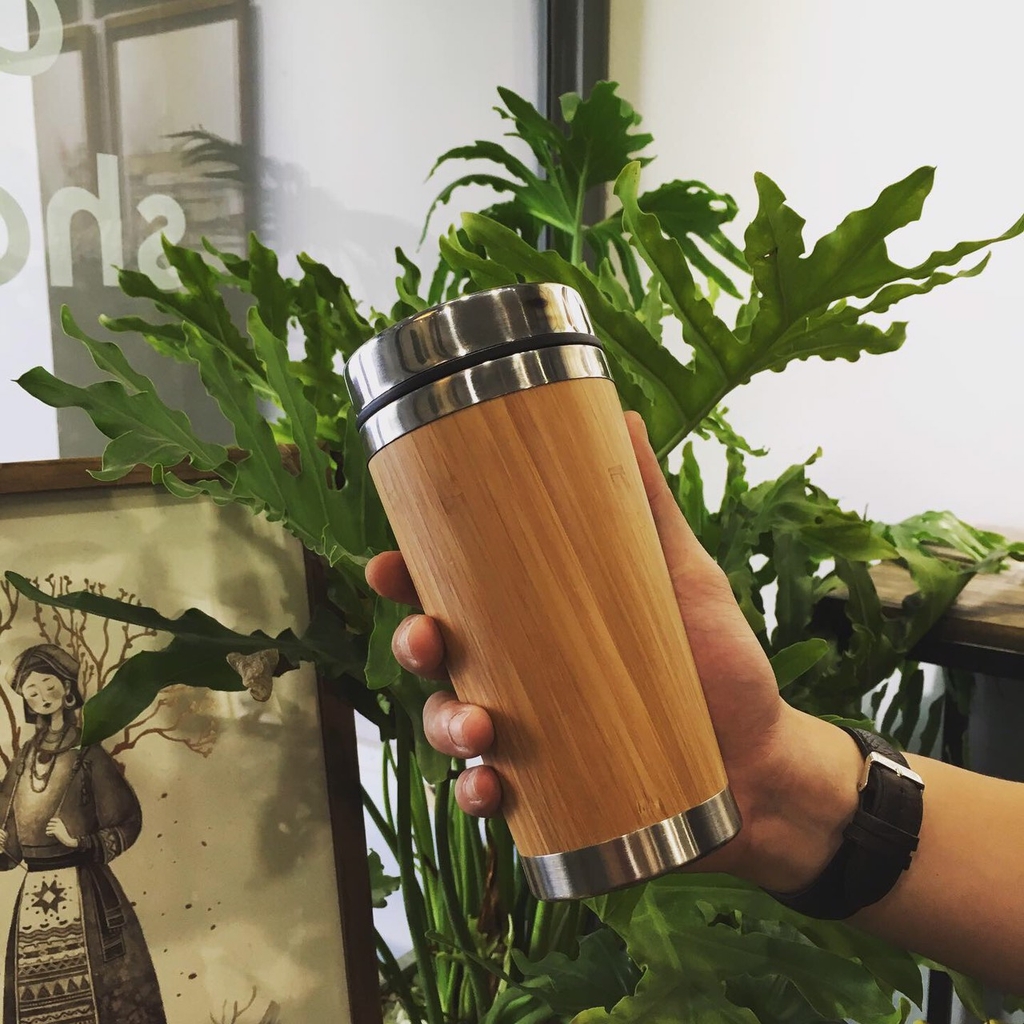 Ly cách nhiệt có nắp đậy bọc tre bên ngoài