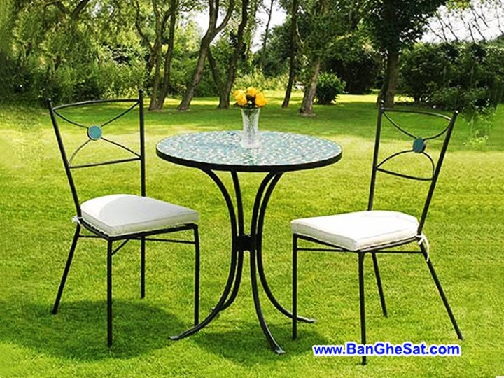 BÀN GHẾ SẮT NGOÀI TRỜI BGS402