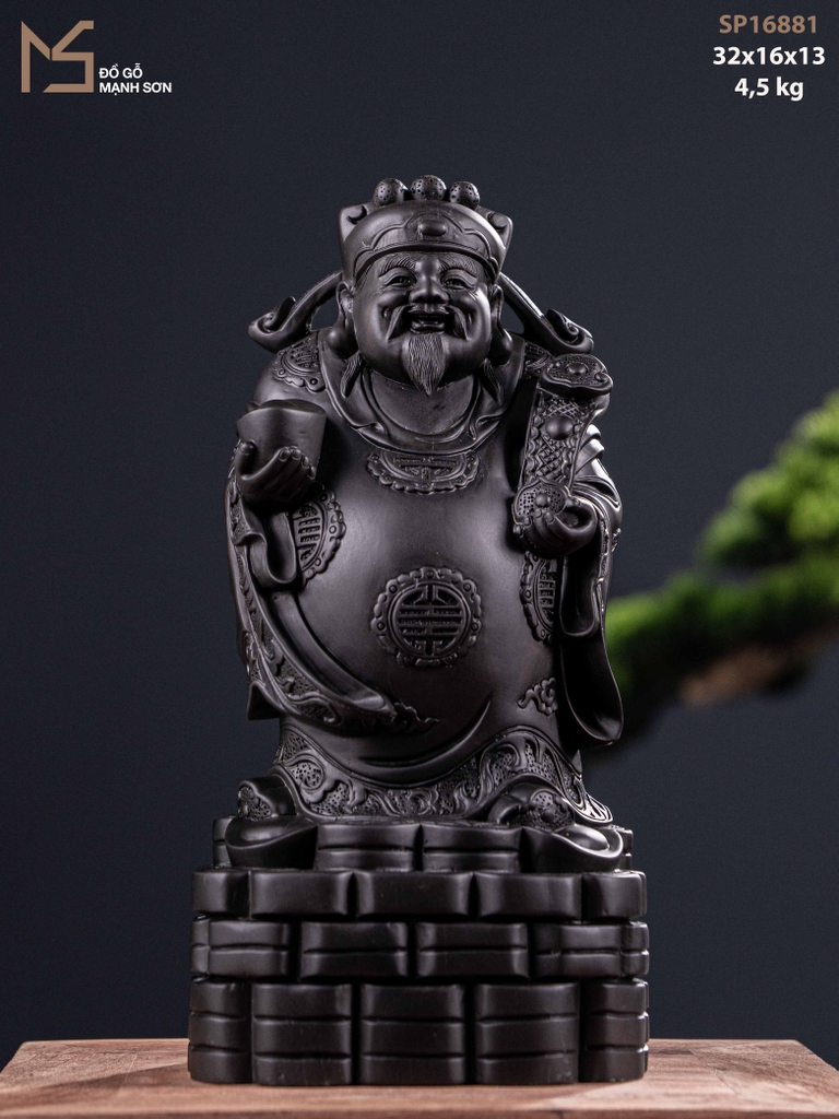 Tượng Thần Tài mun sừng