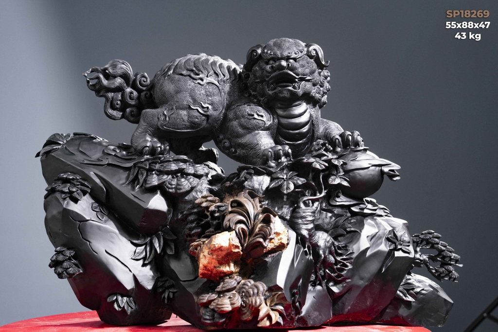 Tượng nghê mun sừng