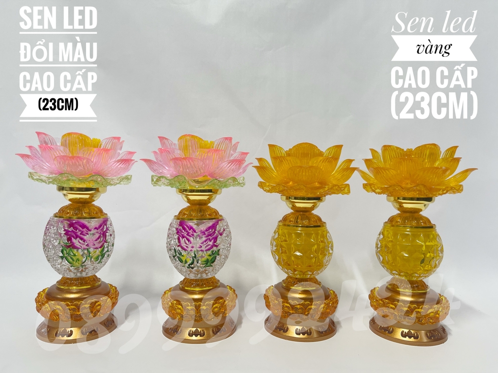 Đèn thờ cúng siêu sáng thân pha lê - bông nhựa đổi màu và màu vàng cao 23cm GIÁ BÁN 1 CẶP