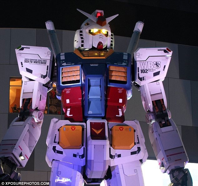 Nhật Bản chế tạo robot Gundam khổng lồ cao 18M bảo vệ Tokyo