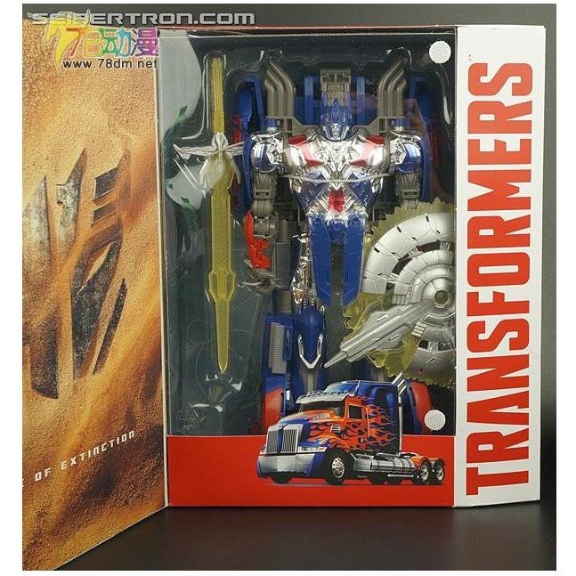 Leader Class First Edition Optimus Prime