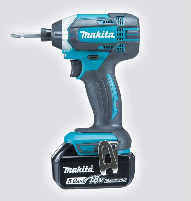 Máy vặn vít dùng pin Makita DTD152RFE (18V)