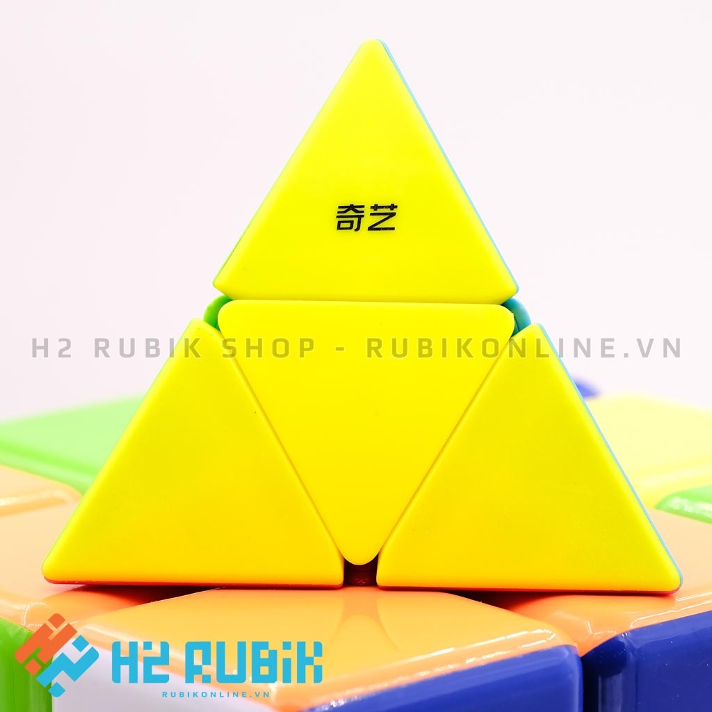 QiYi Pyramorphix 2x2