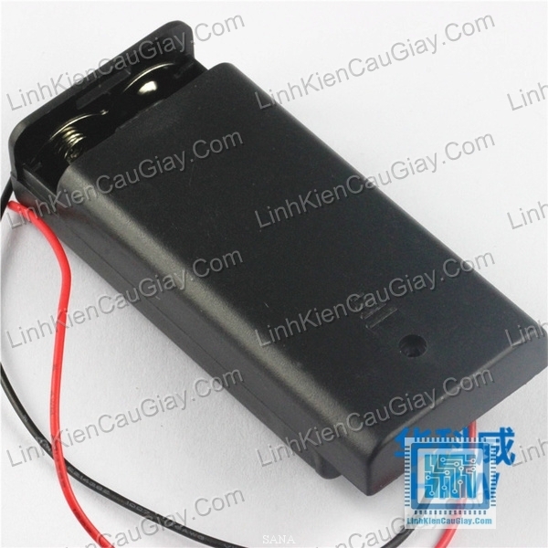 Hộp đế 2 pin AA có nắp và công tắc