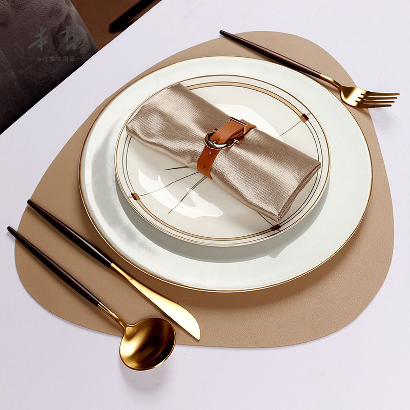 Set đĩa trang trí bàn ăn siêu sang