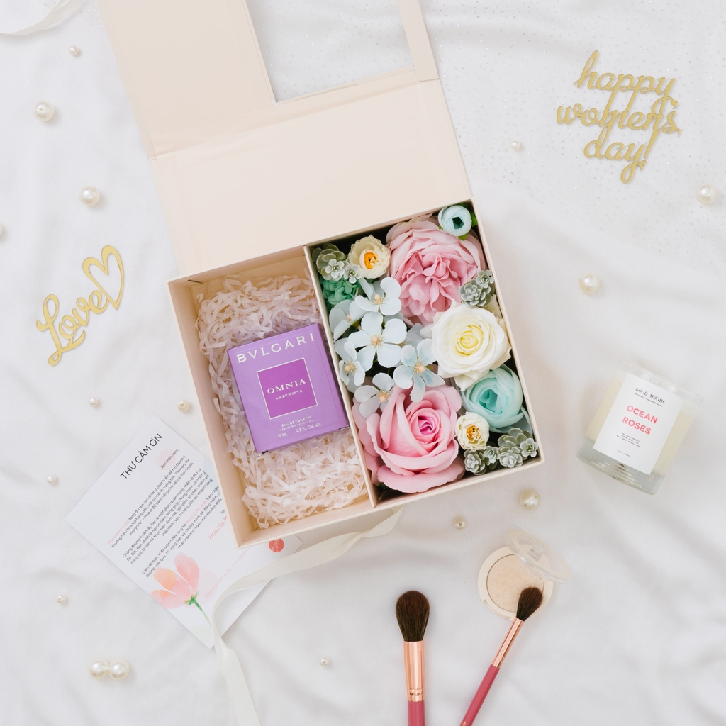Love Box - Margot