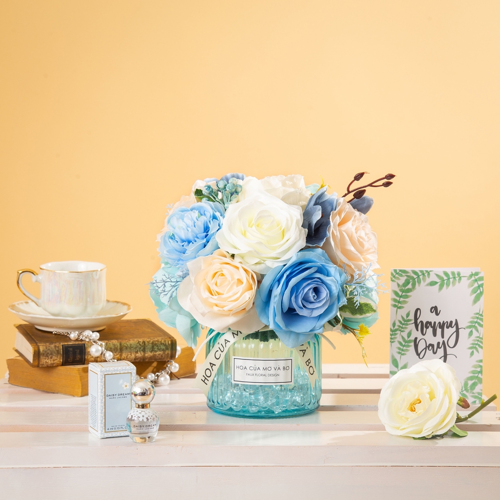 Hana Vase - Silver Mist