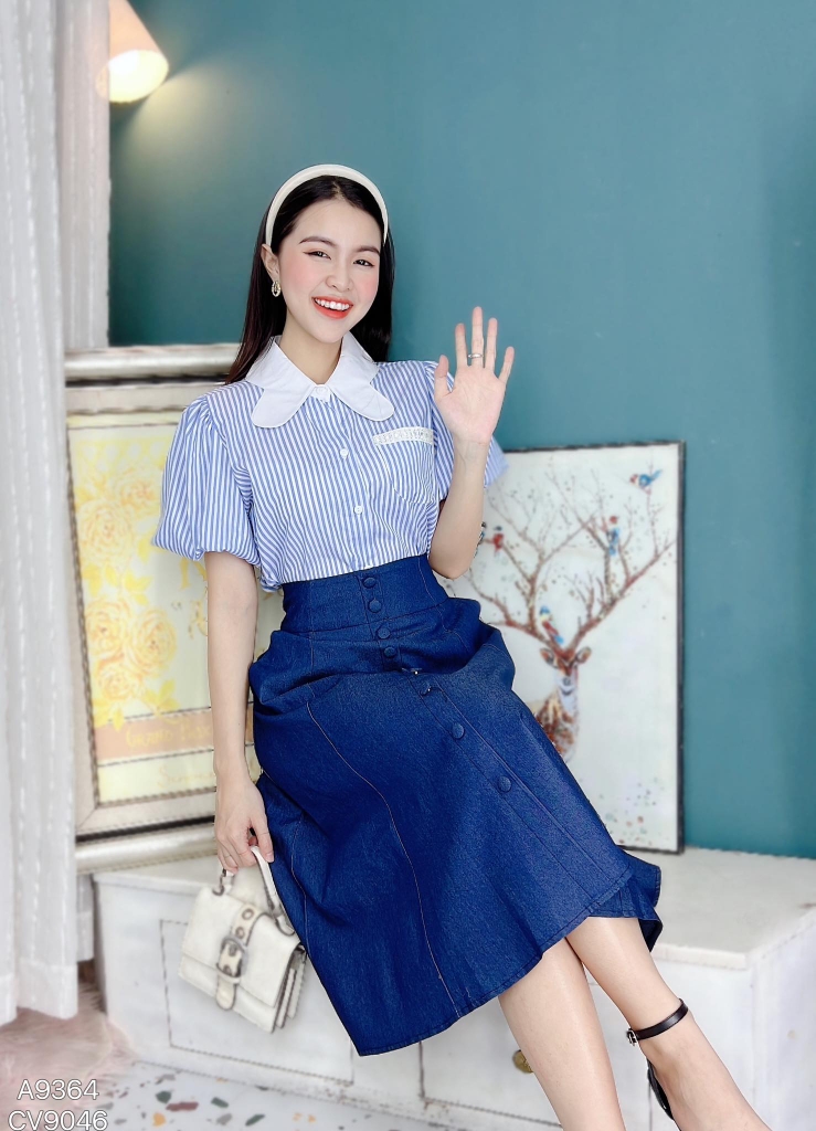 Áo Sọc Cổ Bướm A9364