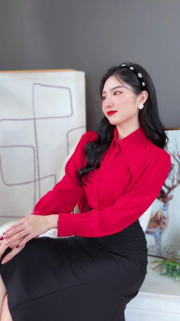 Áo Sơ Mi Lụa Lạnh Cổ Nhọn A8077