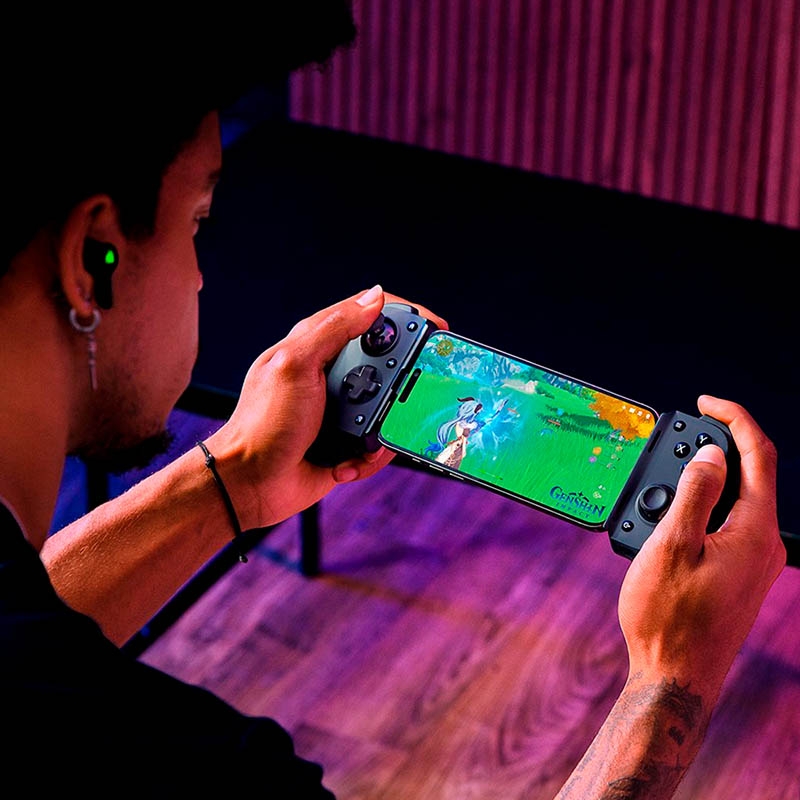 Tay cầm điện thoại Razer Kishi V3 USB-C Gaming Controller for iPhone and Android