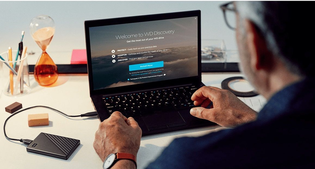 Ổ cứng di động Western Digital My Passport 5TB WDBPKJ0050BBK-WESN (Phiên bản mới)