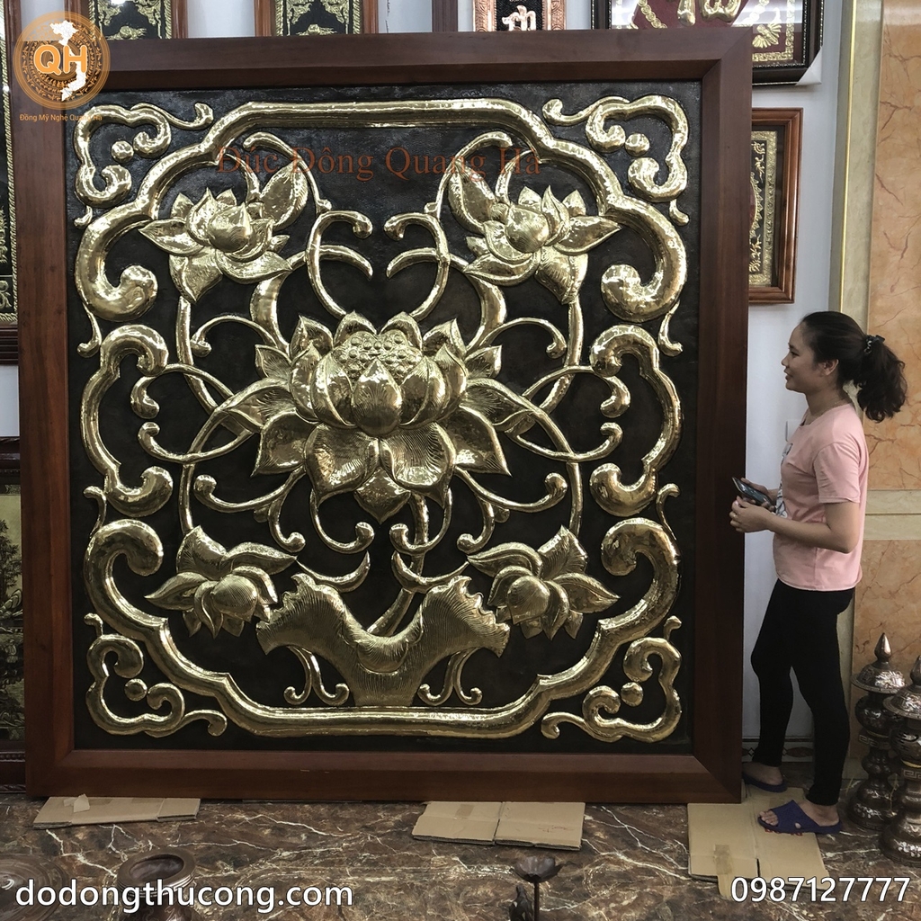 TRANH PHÙ ĐIÊU HOA SEN KHUNG GỖ GỤ 3M X 2M40 HÀNG KHÁCH ĐẶT