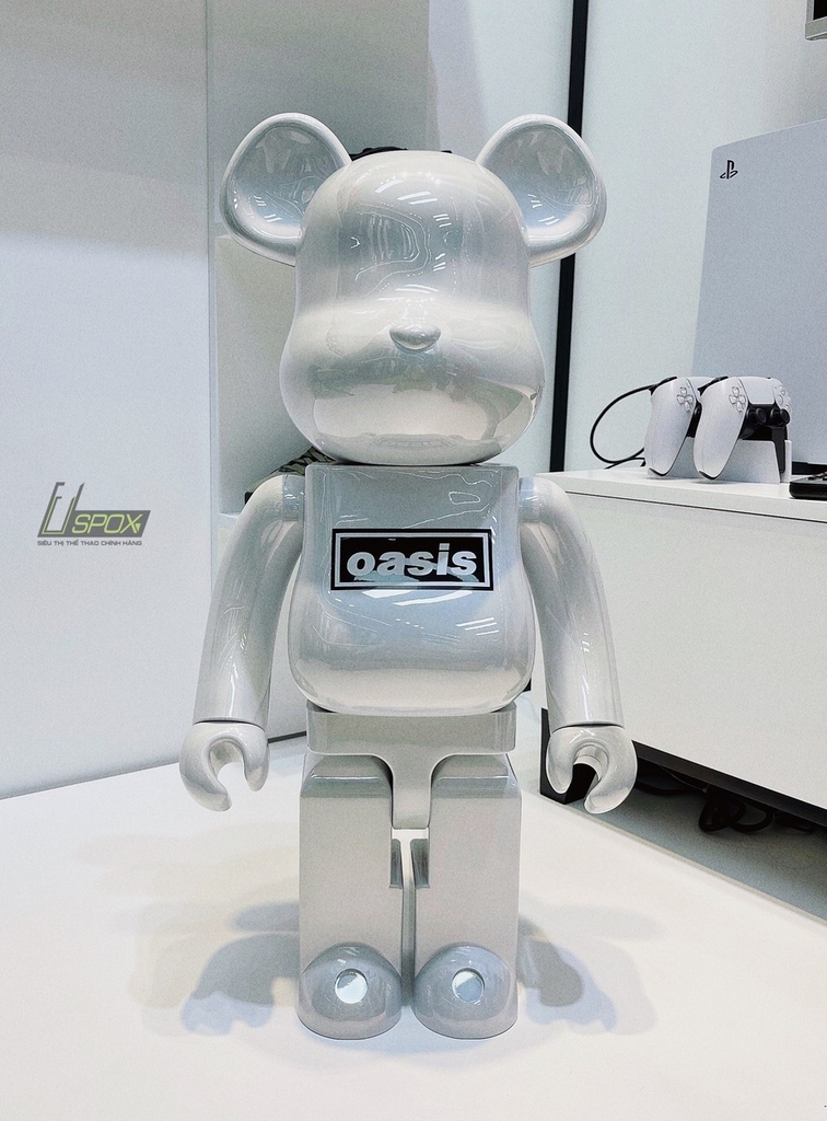 BearBrick Oasis 1000%