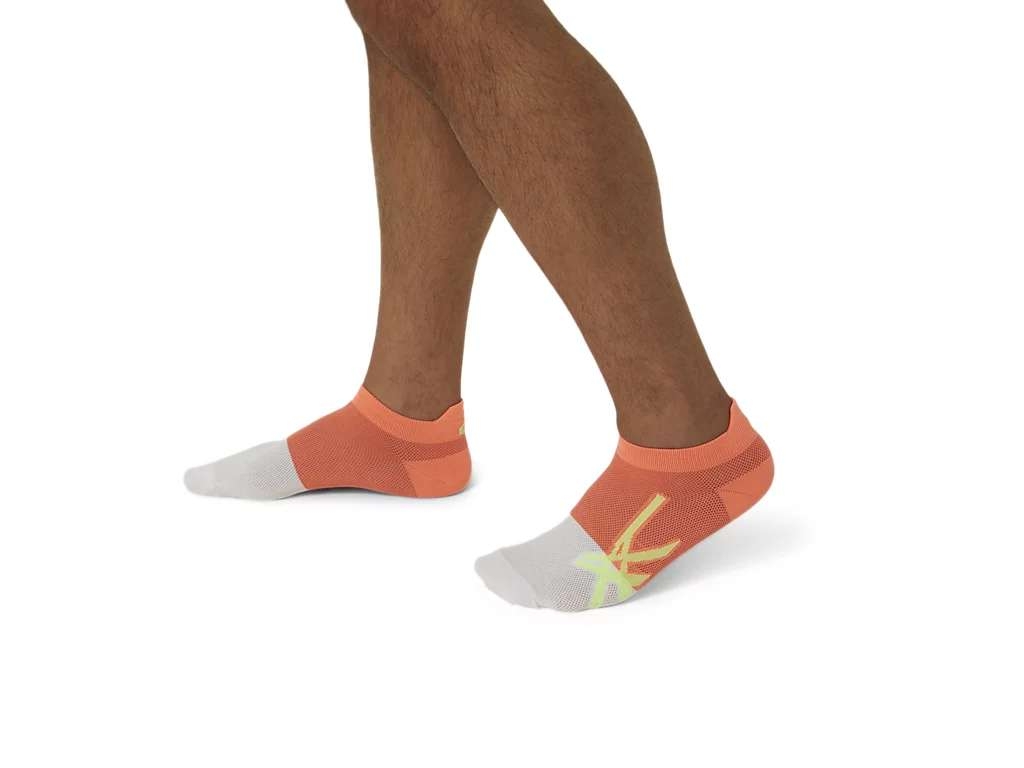 Tất Unisex ASICS Light Mesh Ankle 3013A464.110