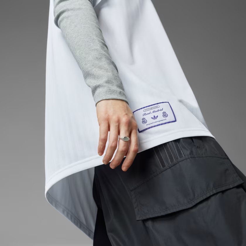 Áo jersey bóng đá adidas Real Madrid Terrace Icons Unisex - JF2581