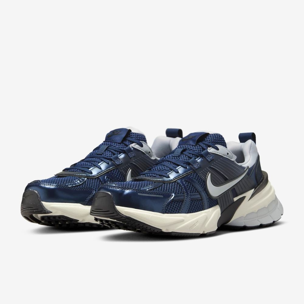 Giày thời trang Nike V2K Run Nam - HJ4497-400