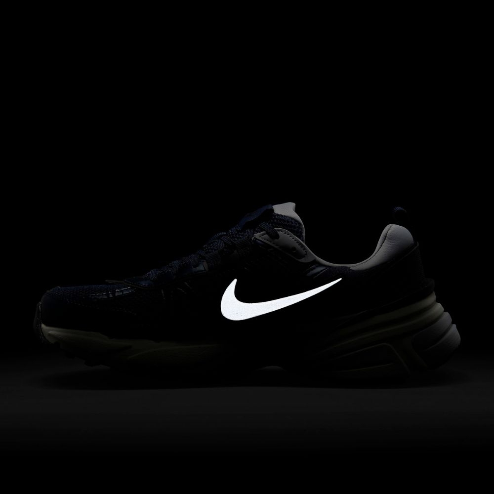 Giày thời trang Nike V2K Run Nam - HJ4497-400