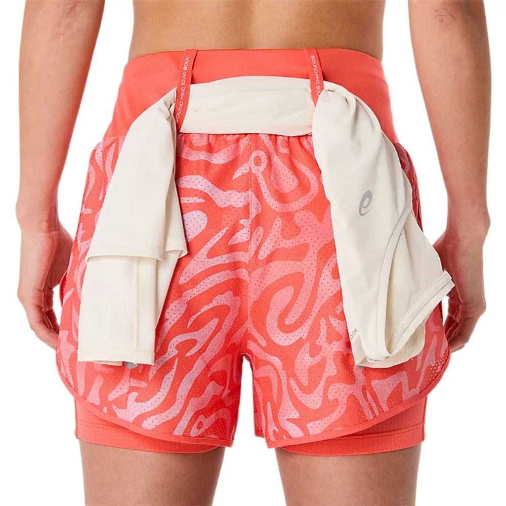 Quần short chạy bộ ASICS ROAD ALL OVER PRINT 2 trong 1 3.5IN Nữ - 2012D077.700