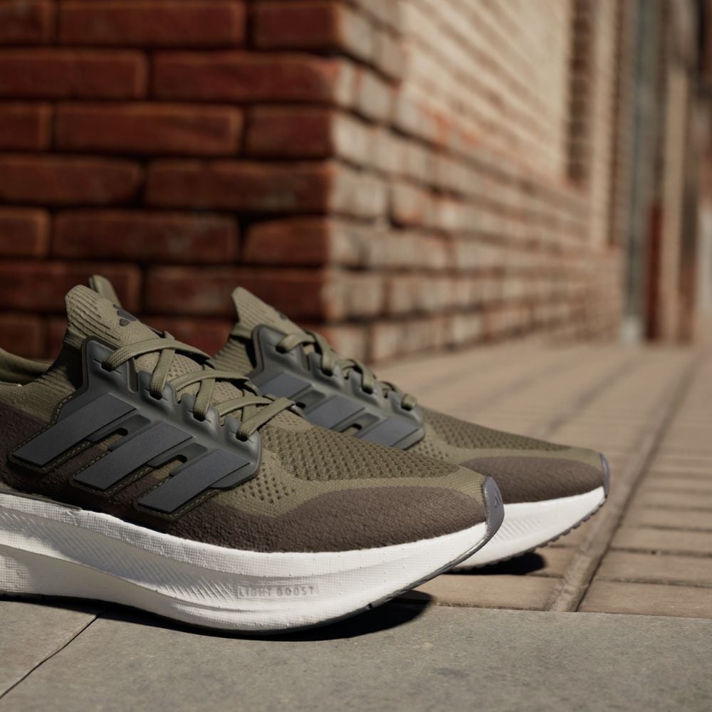 Giày chạy bộ adidas Ultraboost 5 Nam - ID8815
