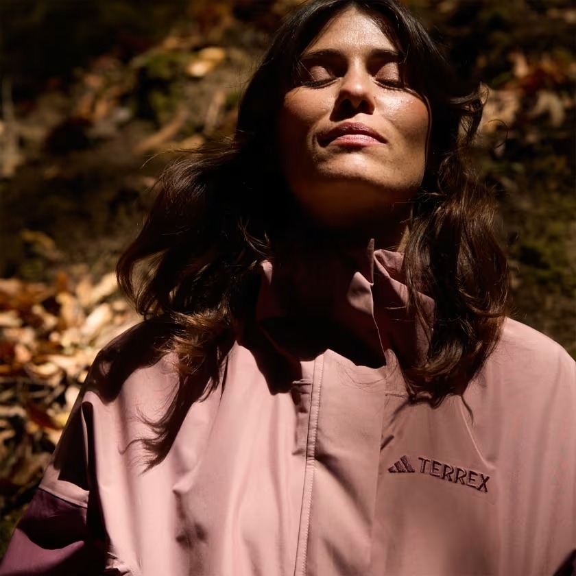 Áo gió leo núi adidas Terrex Xploric 2.5L Climaproof Nữ - JD8370