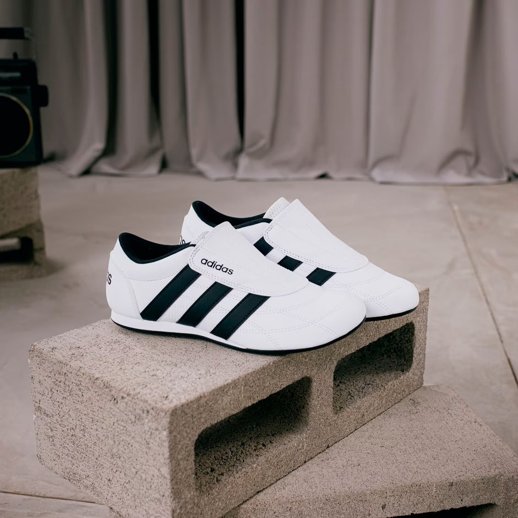 Giày thời trang adidas Tekwen Nữ - JS3870