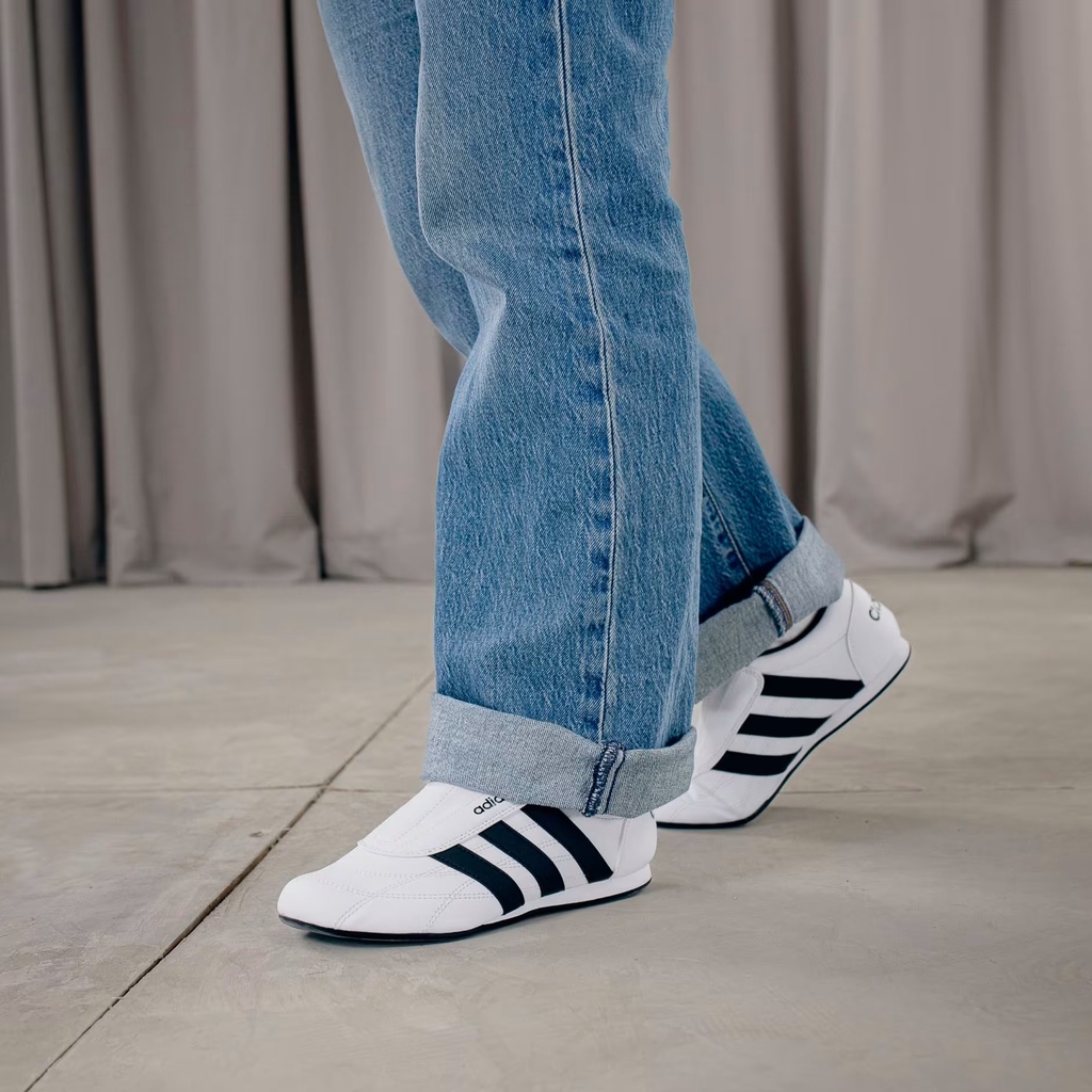 Giày thời trang adidas Tekwen Nữ - JS3870