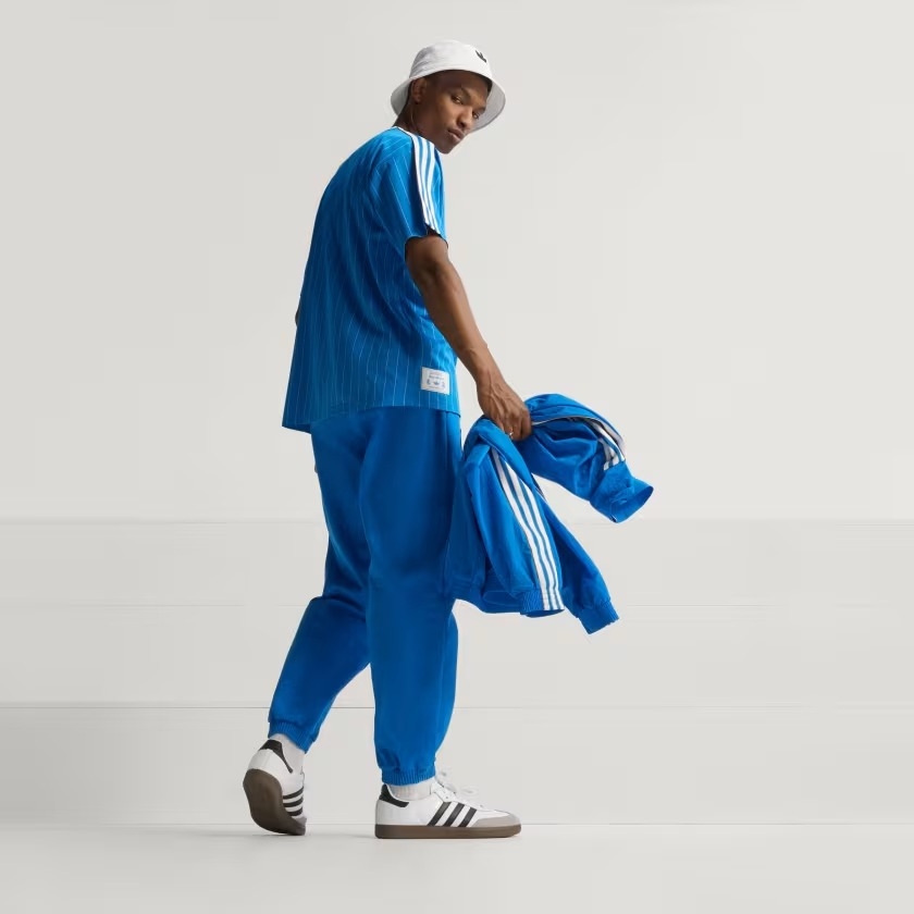 Áo jersey bóng đá adidas Real Madrid Terrace Icons Unisex - JN3060