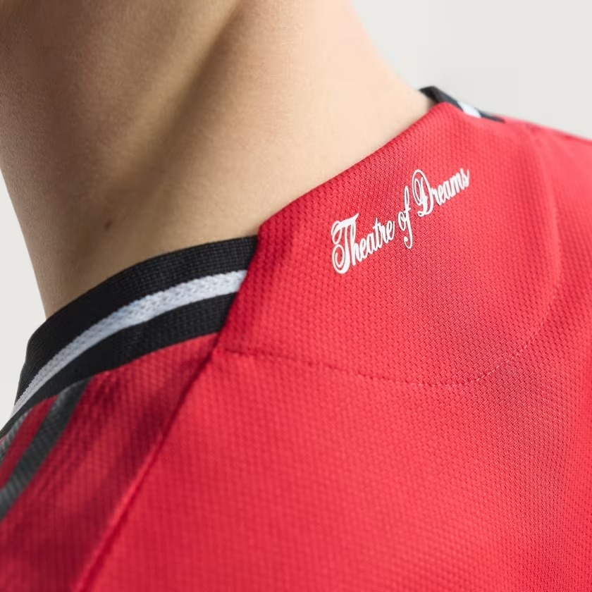 Áo jersey bóng đá adidas Sân nhà Manchester United 25/26 Nam - JI7429