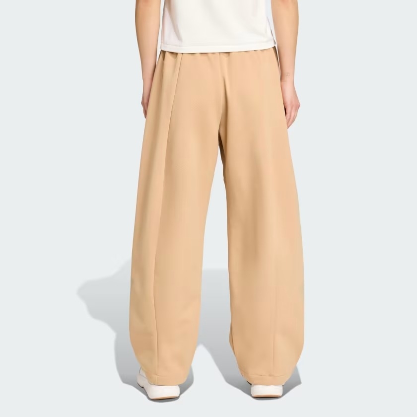 Quần nỉ adidas Z.N.E. Nữ - JW7770