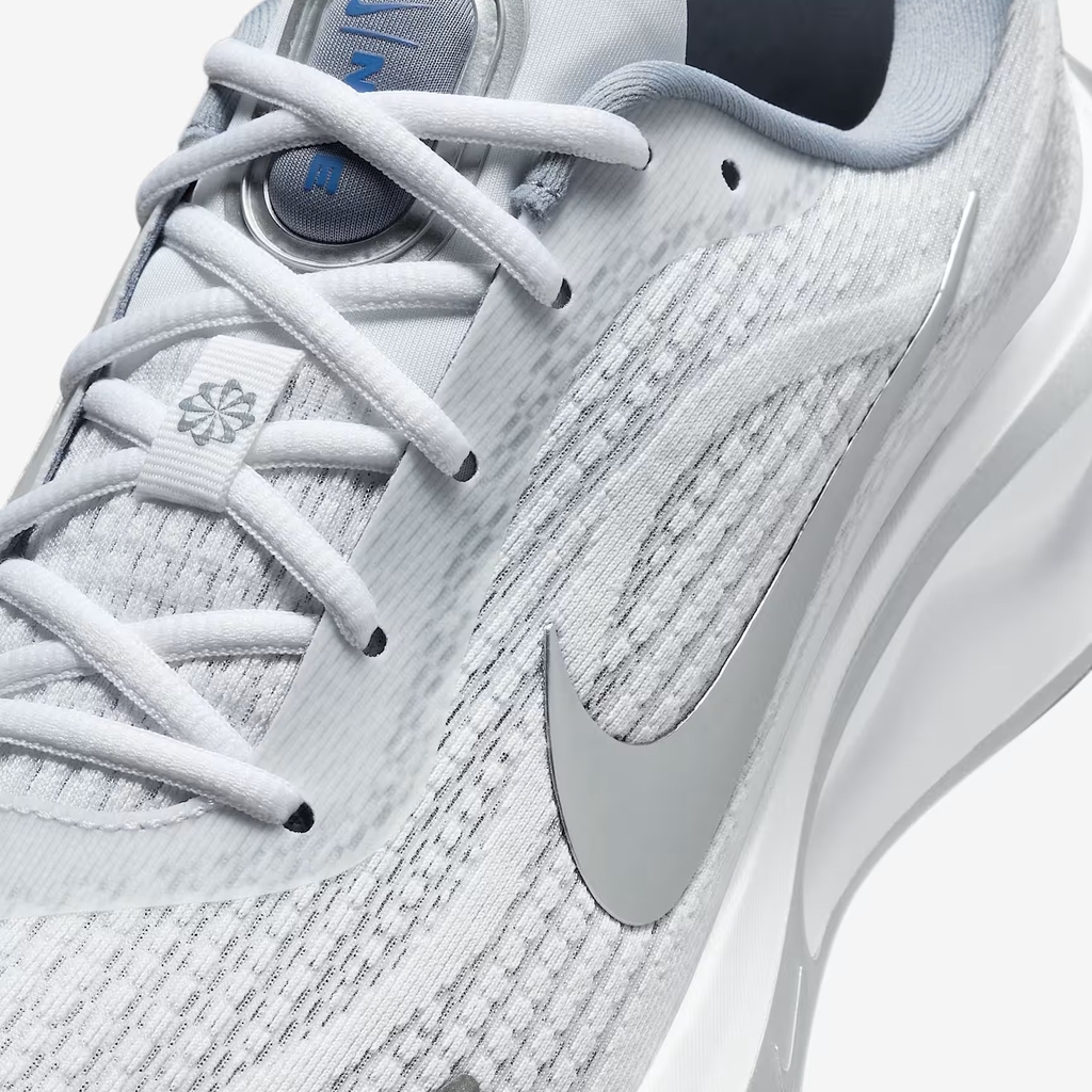 Giày chạy bộ Nike Journey Run Nam FN0228-104