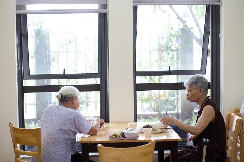 Một ngày sinh hoạt tại Dưỡng lão Tâm Phúc