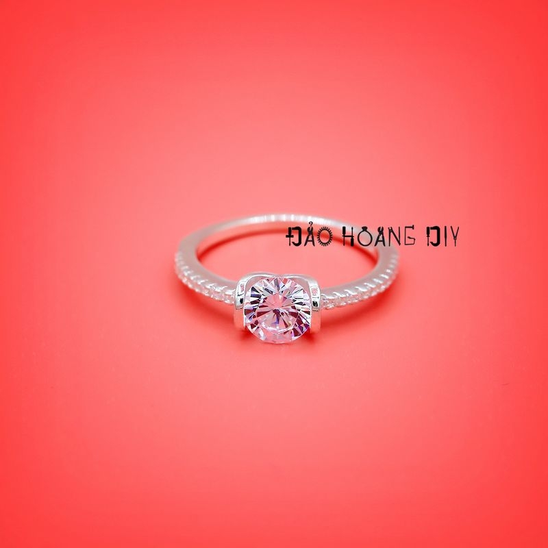 Nhẫn bạc nữ mảnh ổ đá kim cương PVN3163