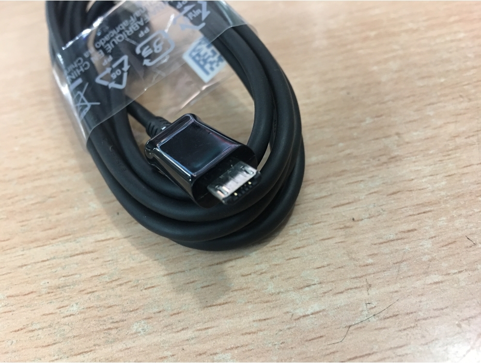 Cáp Sạc Và Đồng Bộ Hóa Thiết Bị Di Động Samsung HTC LG Micro USB to USB Data Link Cable Black Length 1.4M